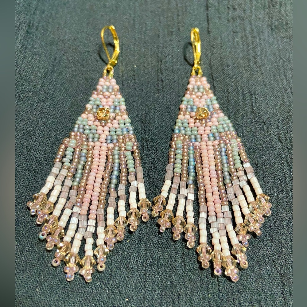 Mauve and Gray Beaded Earrings